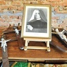 ▲	Biedrzychowice – pamiątki po służebnicy Bożej Annie Kaworek to część licznych wystaw.