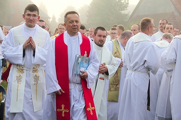 – W małych grupach jest szansa przeżyć coś niepowtarzalnego – mówi ks. Zbigniew Szostak, dyrektor PPT.