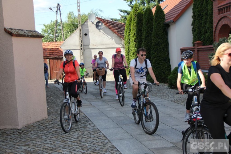 Pielgrzymka rowerowa z Żar do Otynia