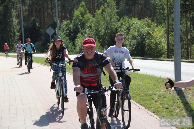 Pielgrzymka rowerowa z Żar do Otynia