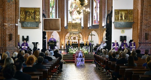 Msza pożegnalna kołobrzeskiej felicjanki