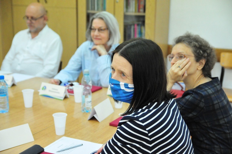 Posiedzenie komisji synodalnej "Kościół w dialogu z kulturą"