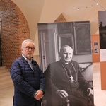 Wystawa fotografii Adama Bujaka, poświęconych Karolowi Wojtyle