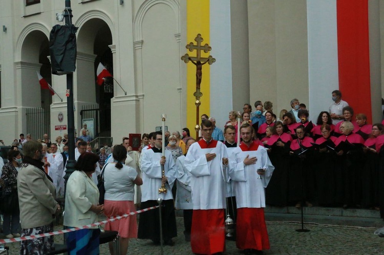 Uroczystości ku czci Matki Bożej Płaczącej