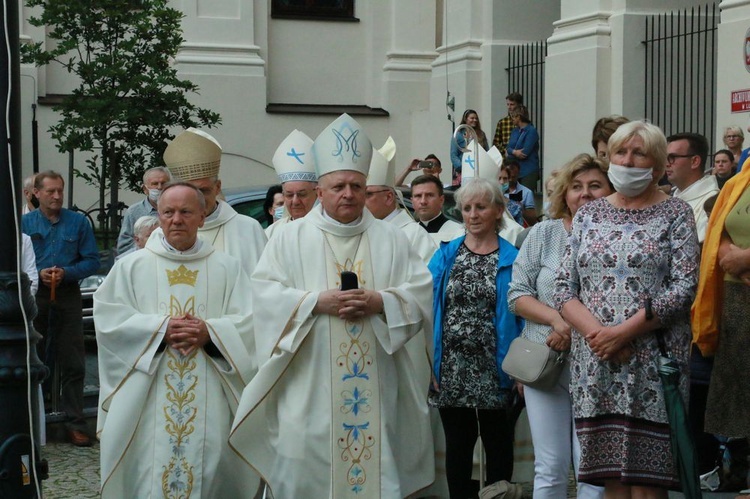 Uroczystości ku czci Matki Bożej Płaczącej