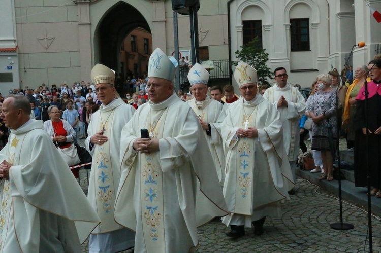 Uroczystości ku czci Matki Bożej Płaczącej