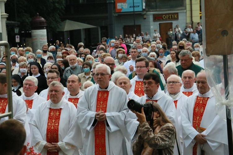 Uroczystości ku czci Matki Bożej Płaczącej