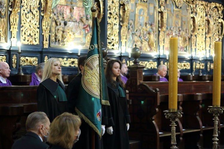 Msza św. żałobna w intencji ks. Jana Pasierbka