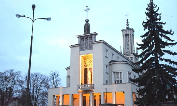 Bazylika w Niepokalanowie od dziś otwarta po kwarantannie.