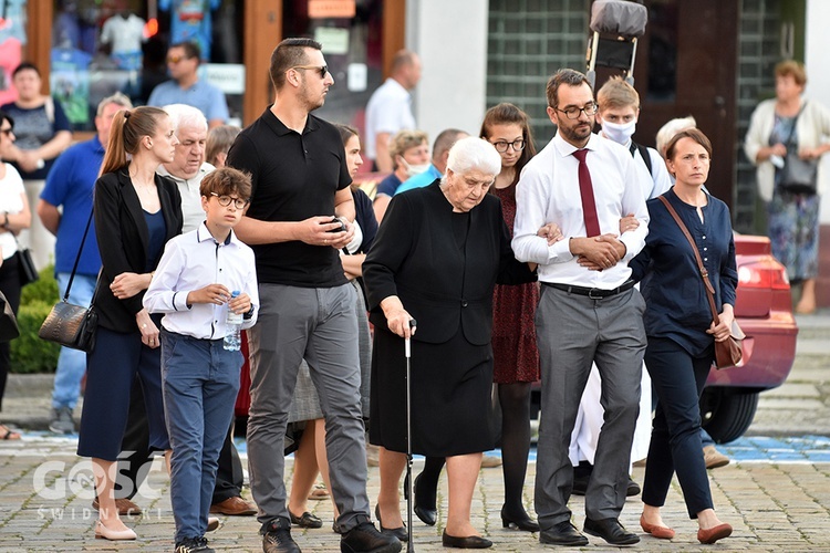 Strzegom. Eksporta ciała ks. Marka Żmudy