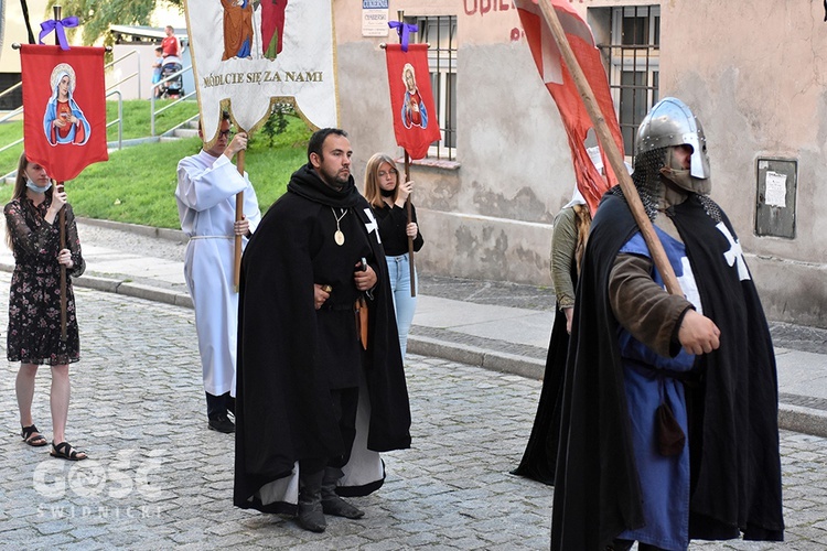 Strzegom. Eksporta ciała ks. Marka Żmudy