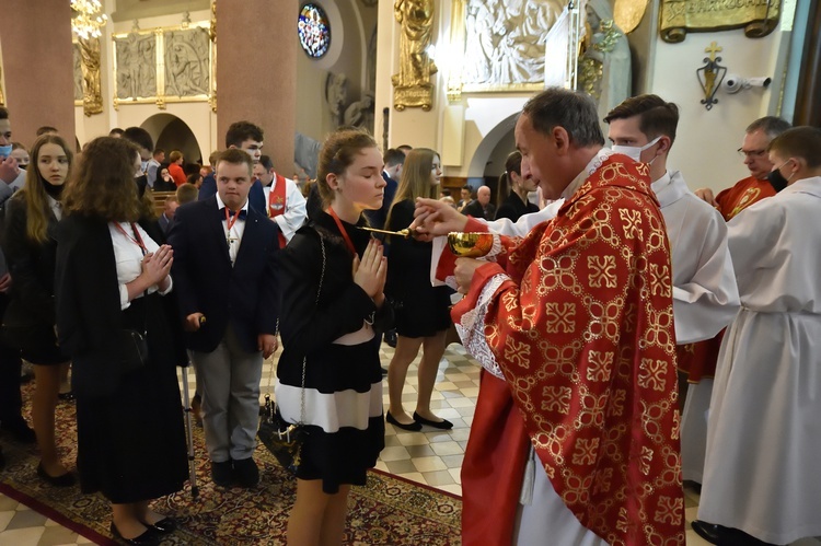 Bierzmowanie w Limanowej, cz. 2
