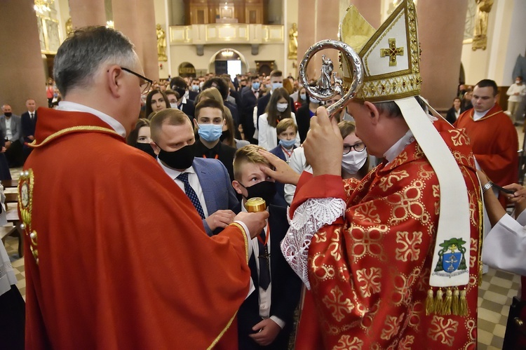 Bierzmowanie w Limanowej, cz. 2