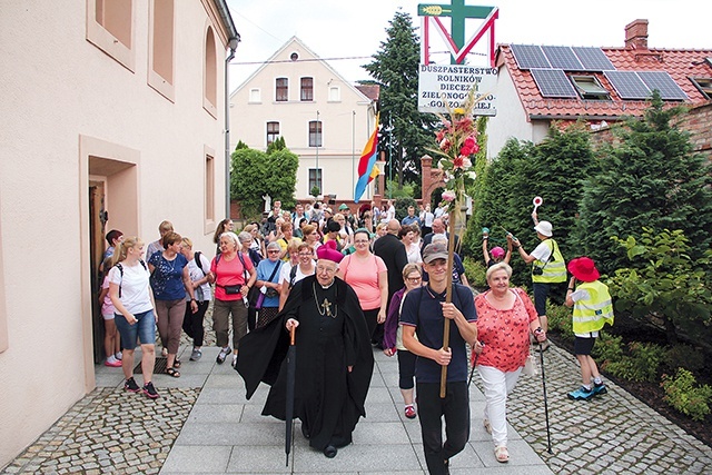 ▲	Organizatorem pielgrzymowania jest Duszpasterstwo Rolników Diecezji Zielonogórsko-Gorzowskiej.