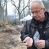 ▲	– Głęboko wierzę, że kiedyś zostaną odnalezione te szczątki – podkreśla prof. Krzysztof Szwagrzyk, wiceprezes IPN.