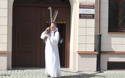 Naprawianie zacząć od sumienia