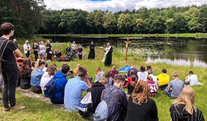 Nabożeństwa chrzcielne, pytania i odpowiedzi - dzień drugi Festiwalu Życia