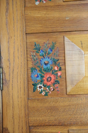 Kościół w Rzepienniku Strzyżewskim i jego otoczenie