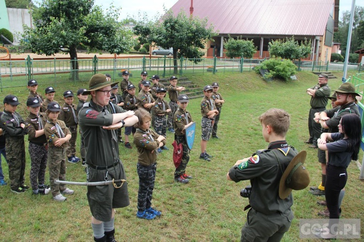 Kolonia zuchowa zielongórskiego ZHR w m. Długie k. Strzelec Krajeńskich