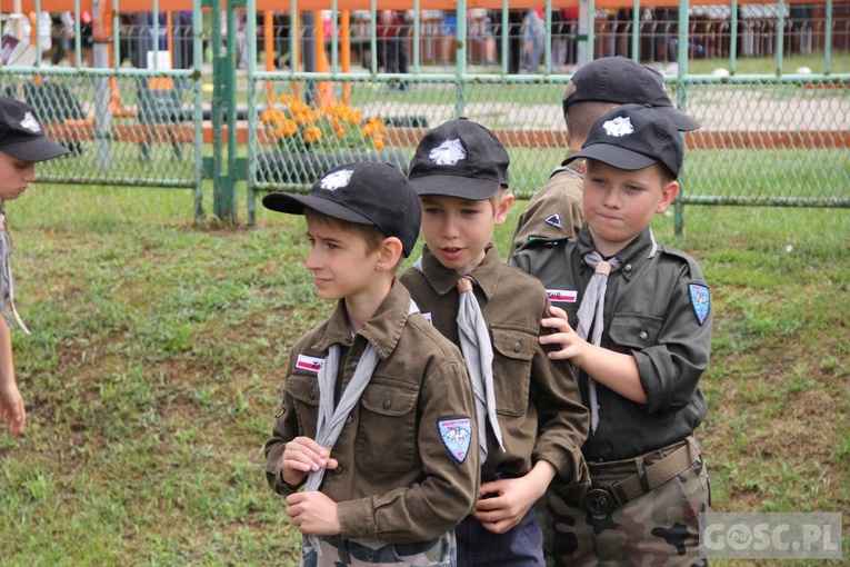 Kolonia zuchowa zielongórskiego ZHR w m. Długie k. Strzelec Krajeńskich
