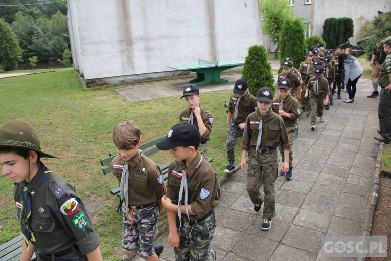 Kolonia zuchowa zielongórskiego ZHR w m. Długie k. Strzelec Krajeńskich