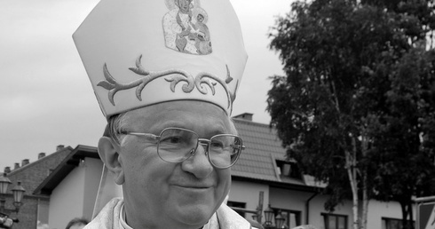 Śp. abp Zygmunt Zimowski.