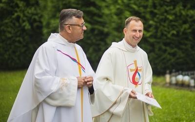 Ks. Rafał Masztalerz jest pełen entuzjazmu podejmując się nowych zadań powierzonych mu przez biskupa.