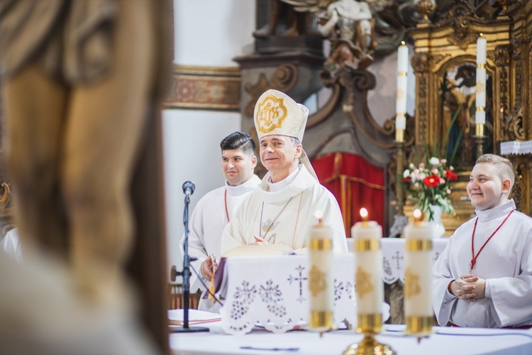 Parafia Wniebowzięcia NMP w Różance ma nowego proboszcza