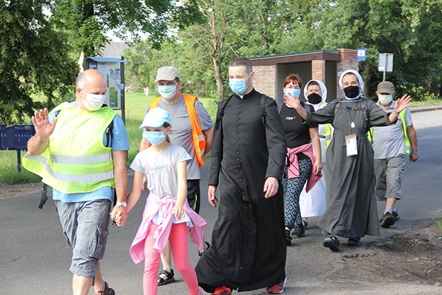 ▲	Od 6 do 12 lipca pątnicy pokonali ok. 160 km.