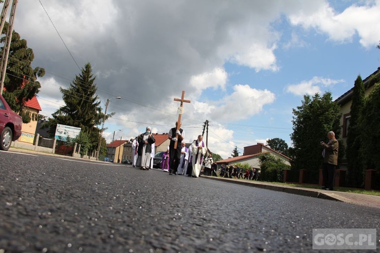 Ostatnie pożegnanie śp. ks. Romana Jarosza