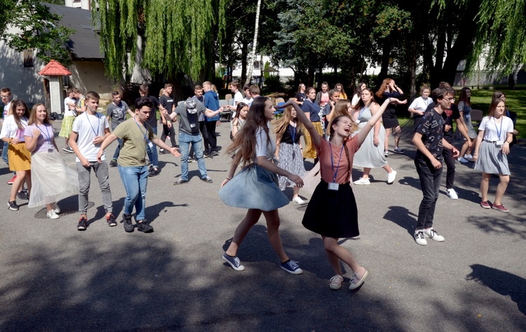 Zazwyczaj dzień na oazie kończy pogodny wieczór. W tym roku są to pogodne popołudnia.