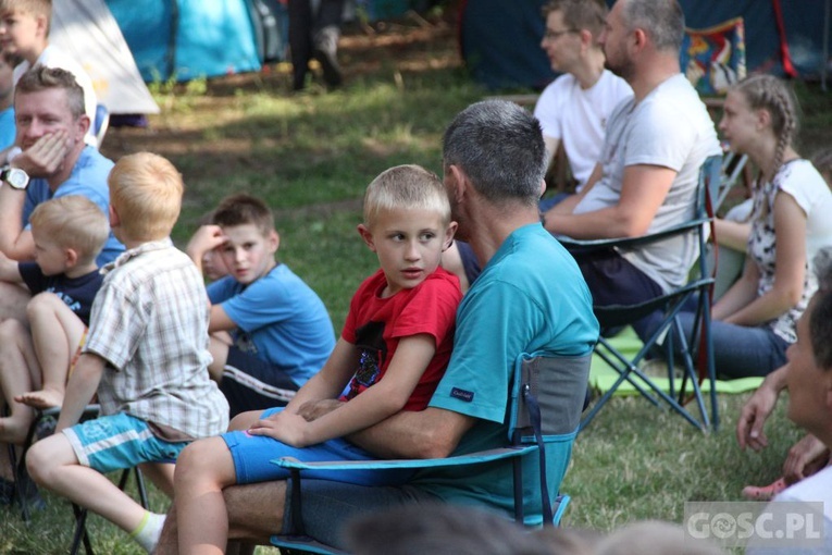 Sportowe wakacje z Jezusem