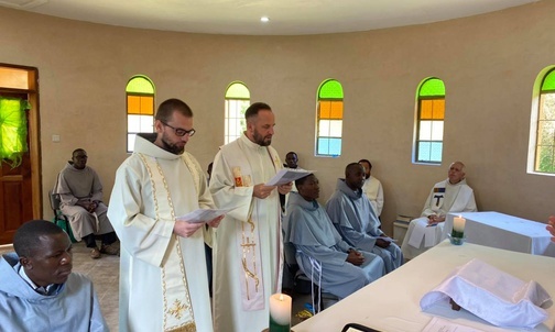 Nowy dom nowicjatu franciszkanów w Ugandzie otwarty