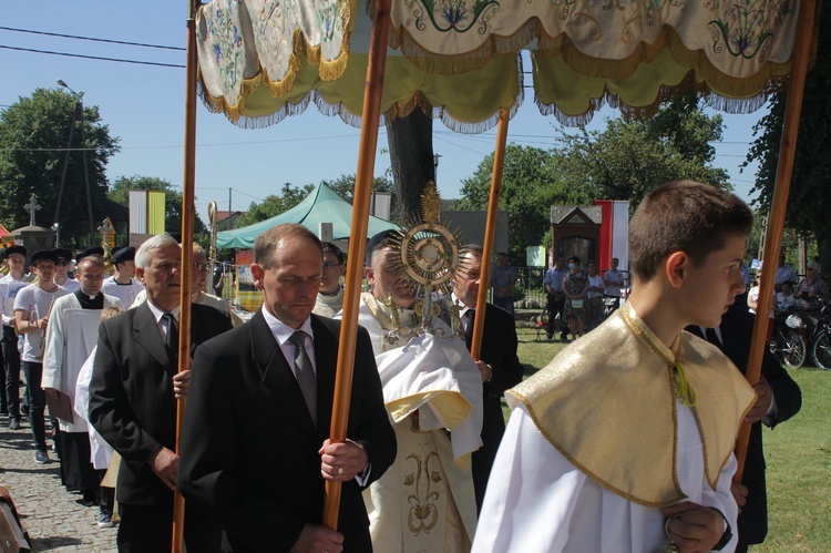 Odpust Matki Bożej Szkaplerznej w Swarzewie