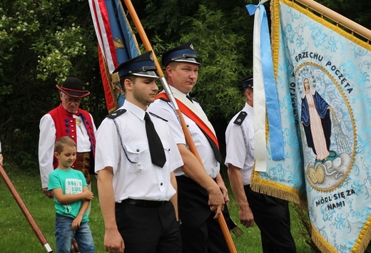 Cisiec i Kamesznica u Matki Bożej Szkaplerznej na Grapce