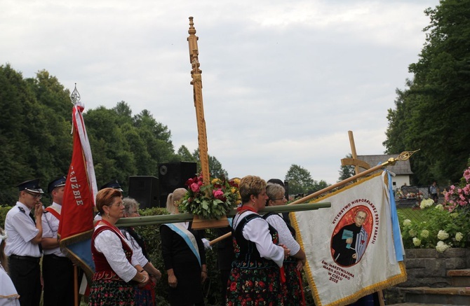 Cisiec i Kamesznica u Matki Bożej Szkaplerznej na Grapce