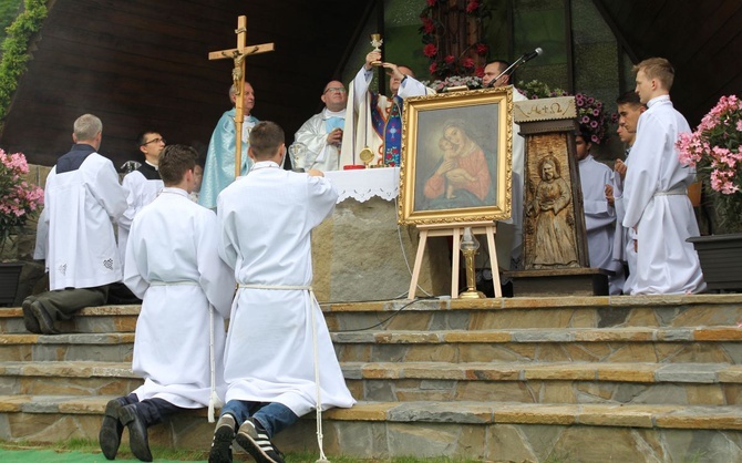 Cisiec i Kamesznica u Matki Bożej Szkaplerznej na Grapce