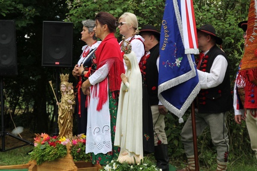 Cisiec i Kamesznica u Matki Bożej Szkaplerznej na Grapce