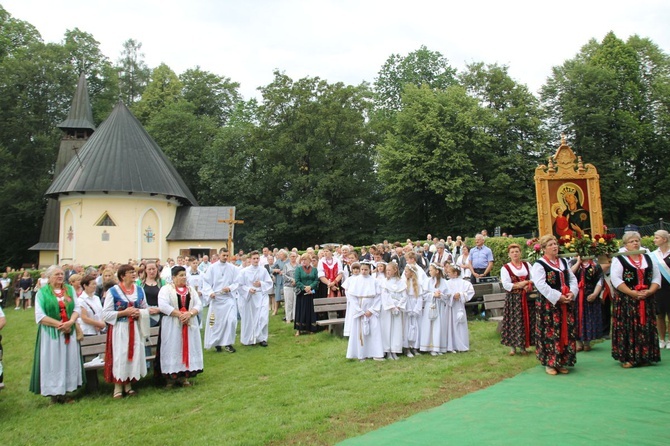 Cisiec i Kamesznica u Matki Bożej Szkaplerznej na Grapce