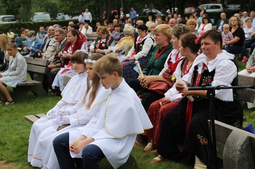 Cisiec i Kamesznica u Matki Bożej Szkaplerznej na Grapce