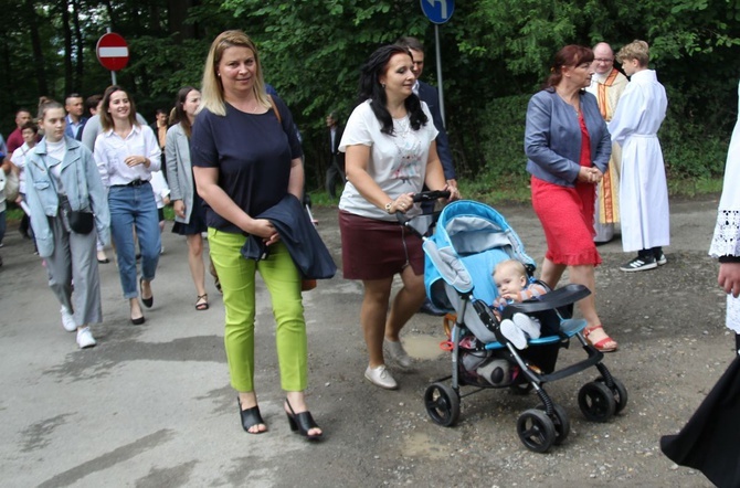 Cisiec i Kamesznica u Matki Bożej Szkaplerznej na Grapce