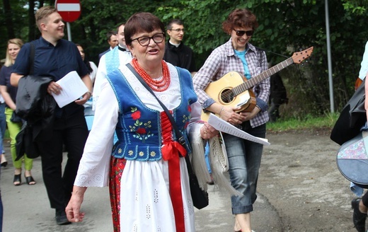 Cisiec i Kamesznica u Matki Bożej Szkaplerznej na Grapce