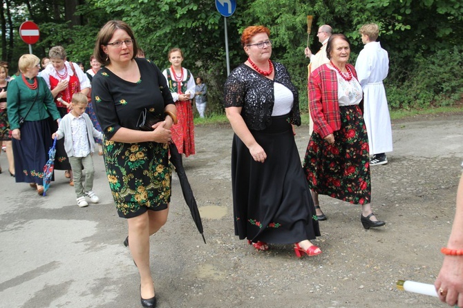 Cisiec i Kamesznica u Matki Bożej Szkaplerznej na Grapce