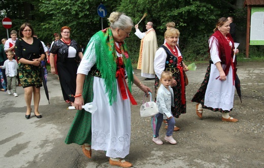 Cisiec i Kamesznica u Matki Bożej Szkaplerznej na Grapce