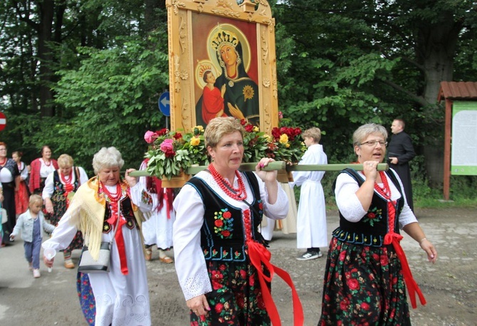 Cisiec i Kamesznica u Matki Bożej Szkaplerznej na Grapce