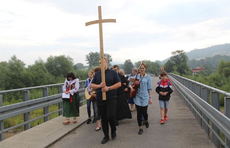 Cisiec i Kamesznica u Matki Bożej Szkaplerznej na Grapce