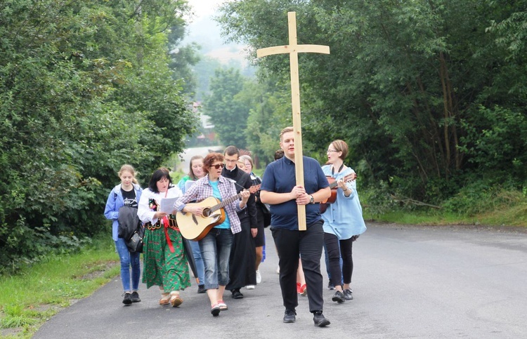 Cisiec i Kamesznica u Matki Bożej Szkaplerznej na Grapce