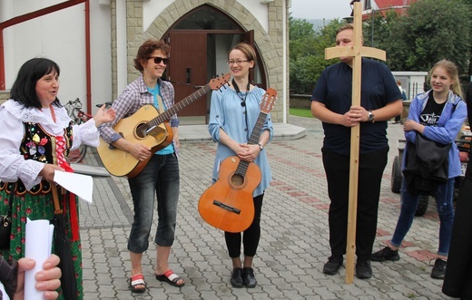 Cisiec i Kamesznica u Matki Bożej Szkaplerznej na Grapce