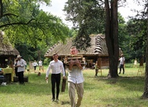 Guzowianki w radomskim skansenie