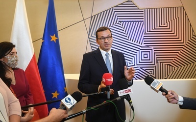 Premier: Optujemy za tym, by łączna pula funduszu odbudowy była zbliżona do 750 mld euro